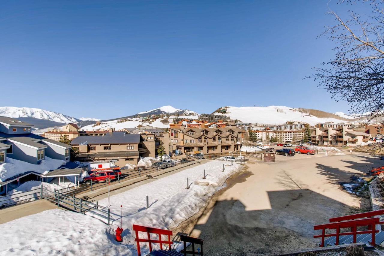 Ski-In Ski-Out Studio Private Balcony & Fireplace Condo كريستيد بات المظهر الخارجي الصورة