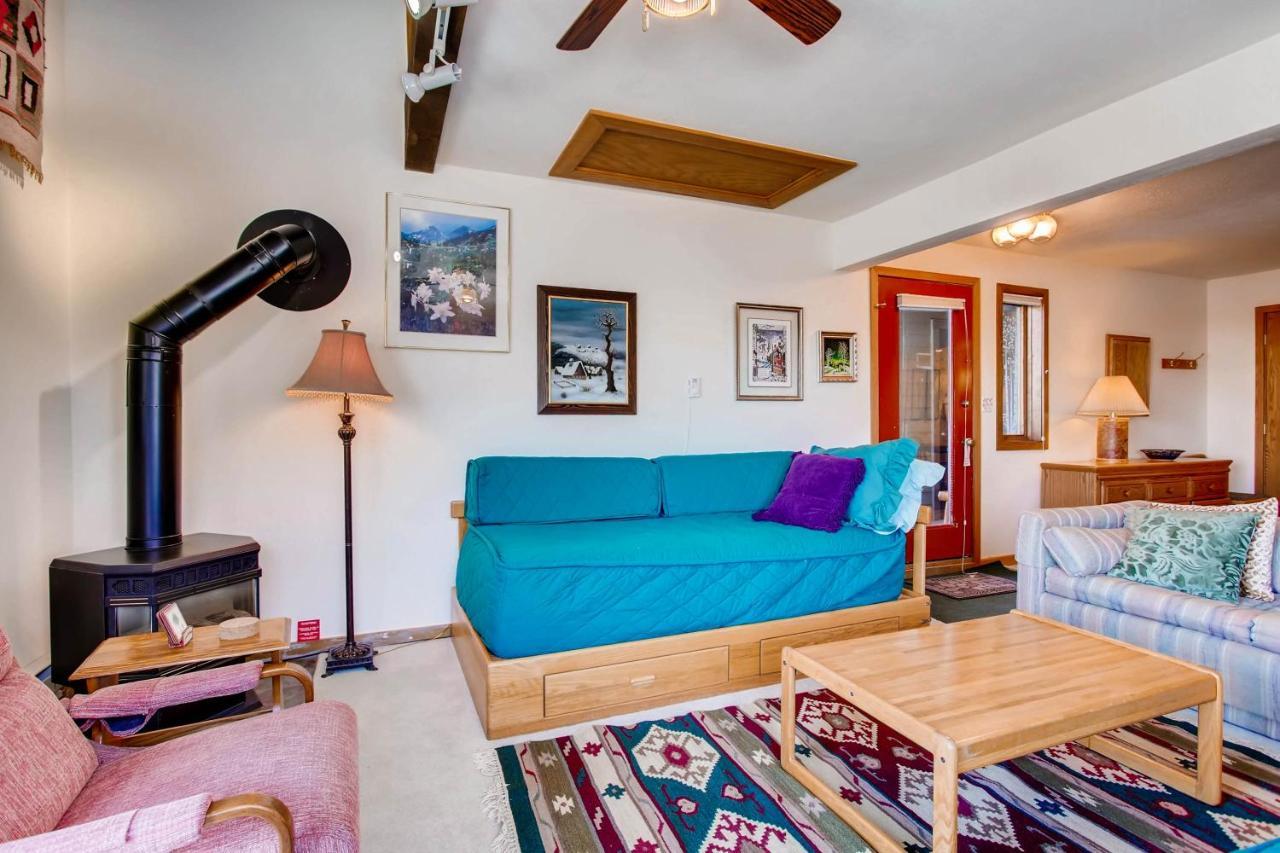 Ski-In Ski-Out Studio Private Balcony & Fireplace Condo كريستيد بات المظهر الخارجي الصورة