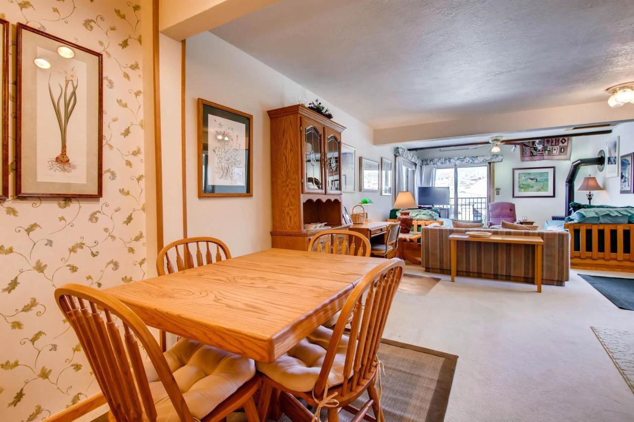 Ski-In Ski-Out Studio Private Balcony & Fireplace Condo كريستيد بات المظهر الخارجي الصورة