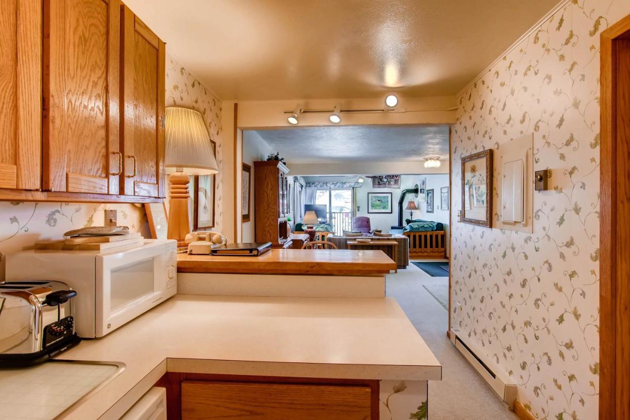 Ski-In Ski-Out Studio Private Balcony & Fireplace Condo كريستيد بات المظهر الخارجي الصورة