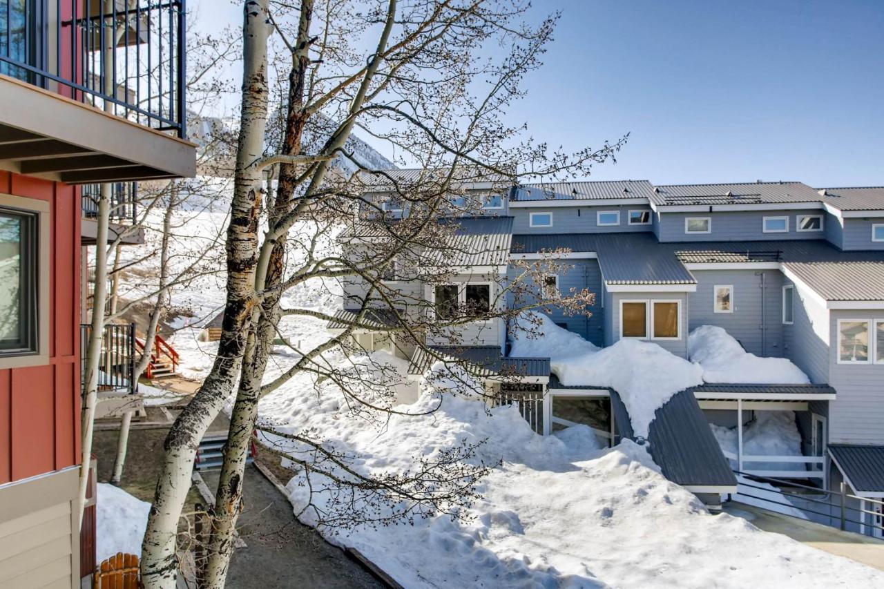 Ski-In Ski-Out Studio Private Balcony & Fireplace Condo كريستيد بات المظهر الخارجي الصورة
