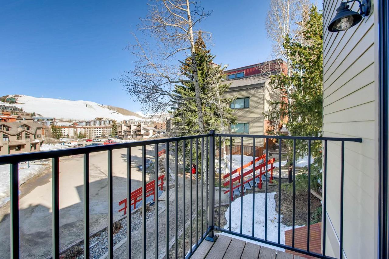 Ski-In Ski-Out Studio Private Balcony & Fireplace Condo كريستيد بات المظهر الخارجي الصورة